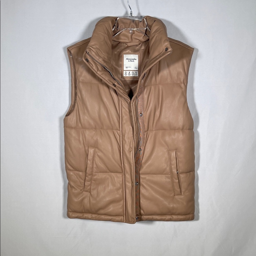 ABERCROMBIE AND FITCH WOMENS VEGAN LEATHER OVERSIZED PUFFER VEST TAN SMALL